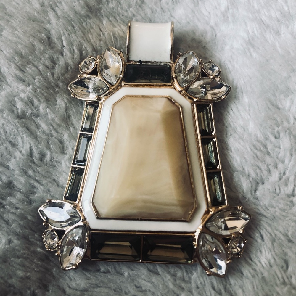 Faux Gold and Cream Stone Pendant with Gemstone Embellishments